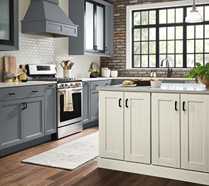 Lowes kitchen deals cabinets in stock