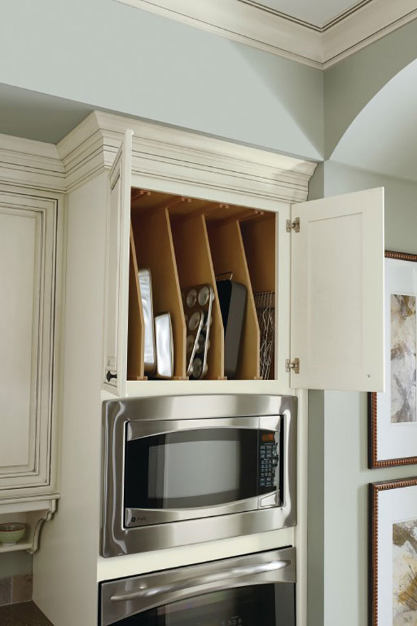 Medallion Cabinetry - Tray Dividers and Partition